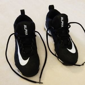 Nike youth football cleats size 2